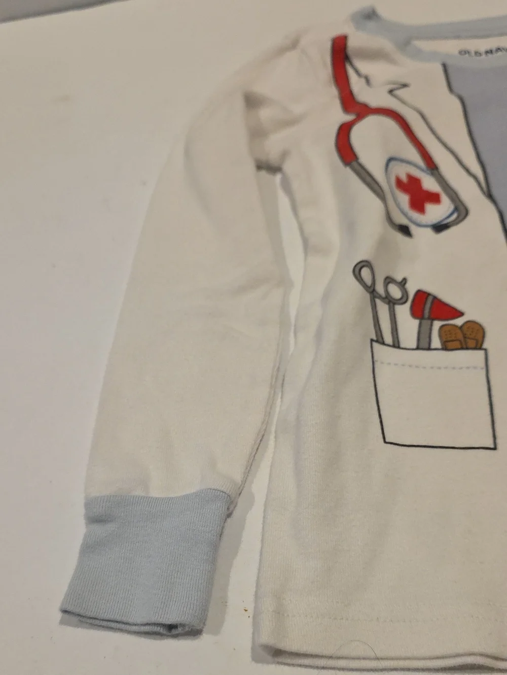 Old Navy Light Blue & White Doctor Print Kids Pajama Set 4t